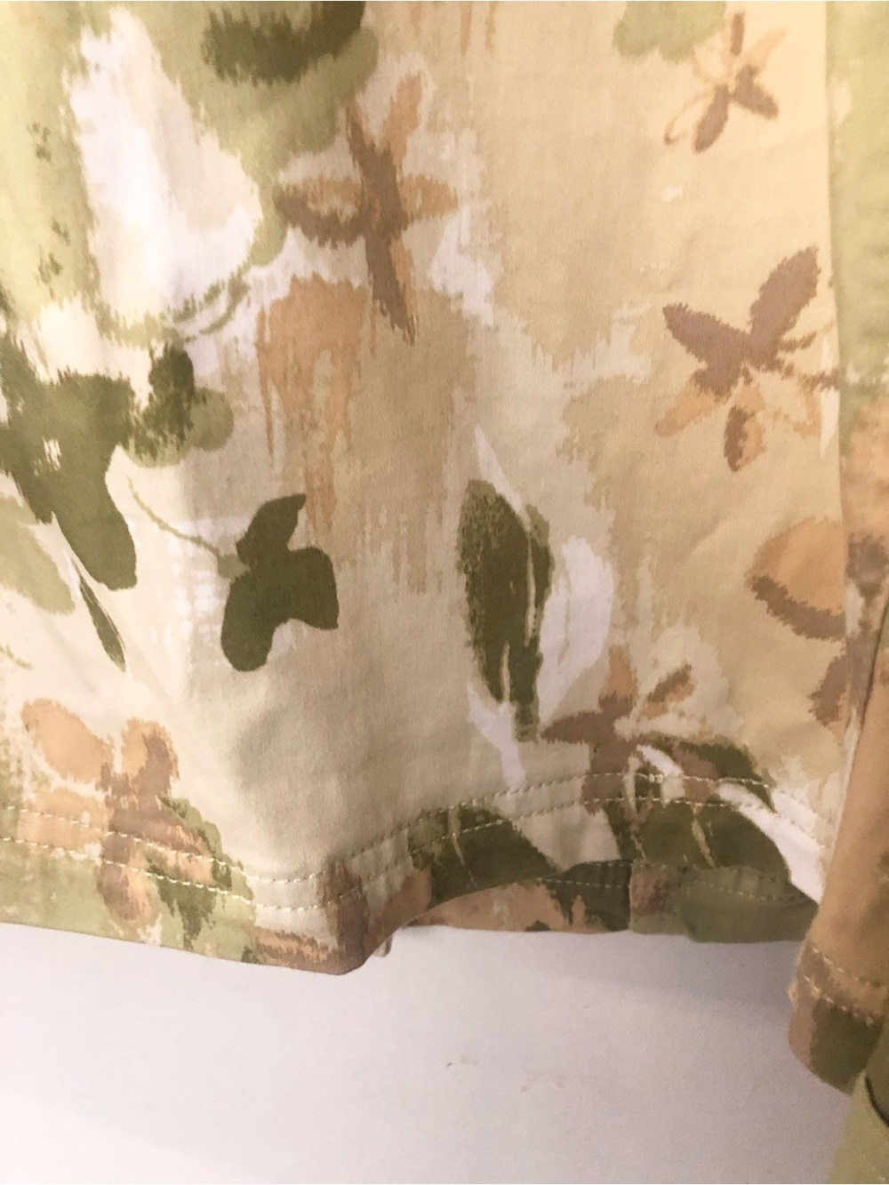 Denim&Co Floral Camouflage Jean Jacket in Olive Green & Beige - Picture 7 of 14